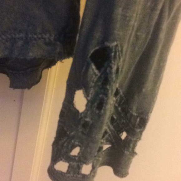 Free people - Picture 3 of 3